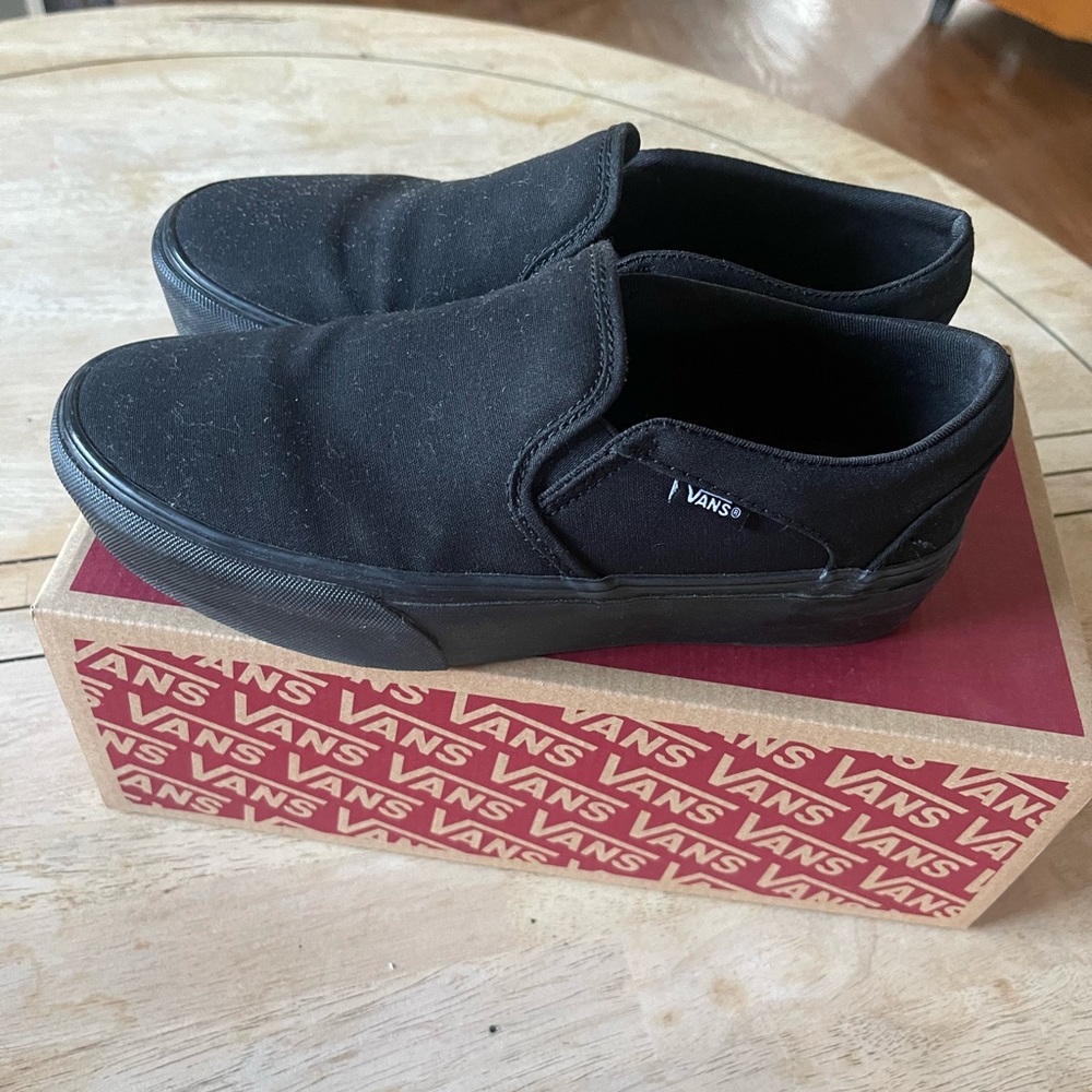Black Vans SZ 8